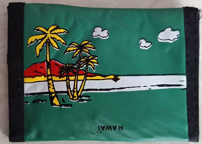 Lot de 8 Portefeuilles Taille S / Vintage Hawaii à fermeture scratch avec 4 compartiments - photo numéro 2