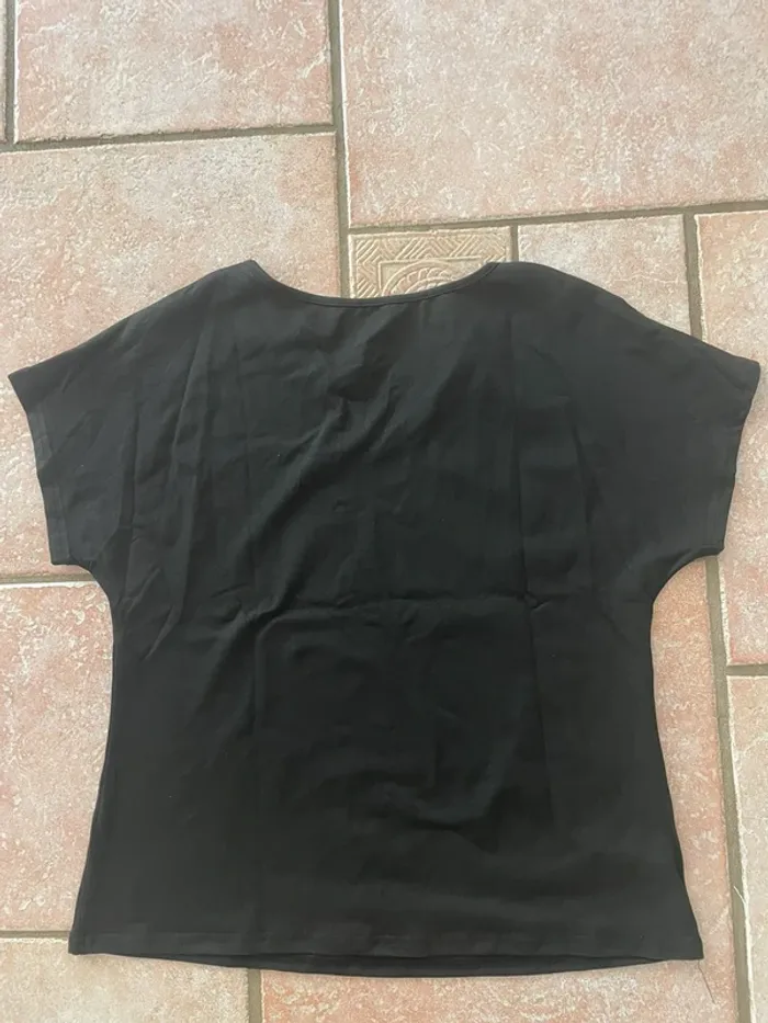 Tee shirt large - photo numéro 3