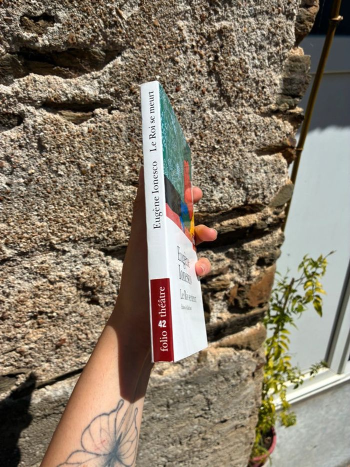 Eugène Ionesco - Le roi se meurt. - photo numéro 2