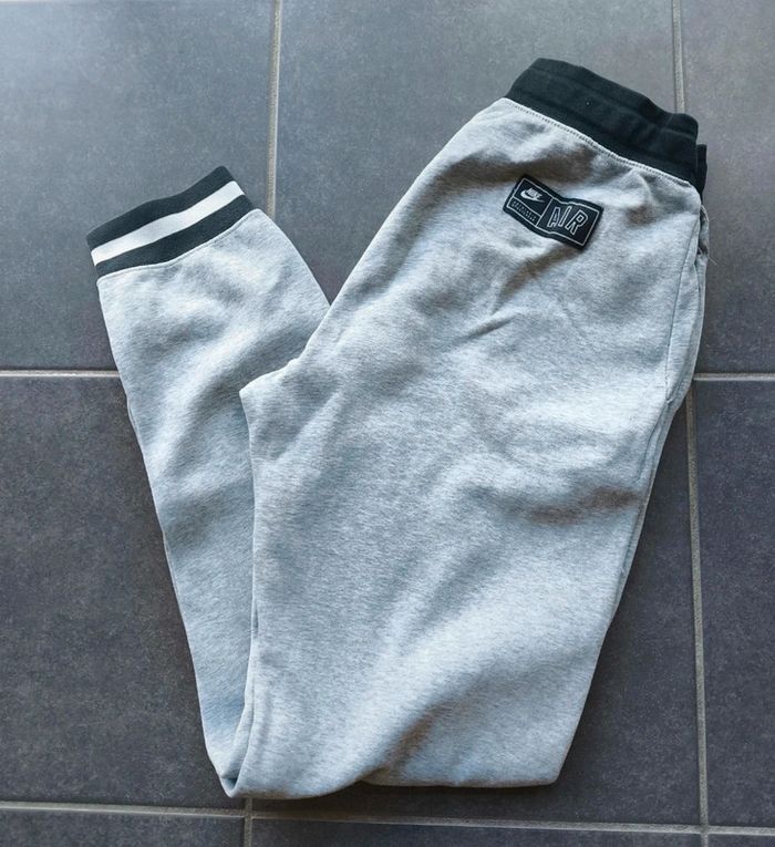 Pantalon jogging Nike gris enfant taille XL - photo numéro 6