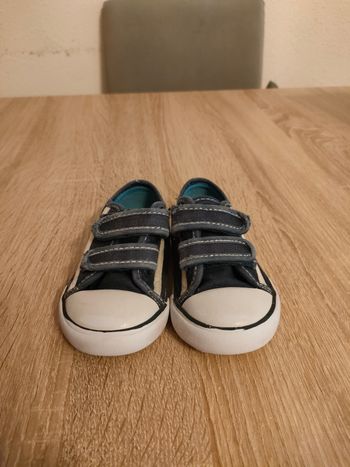 Baskets en toile