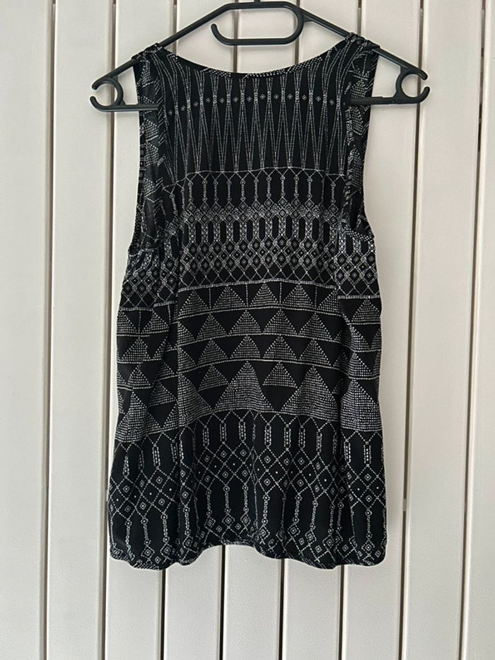 Débardeur H&M taille S état neuf - photo numéro 2