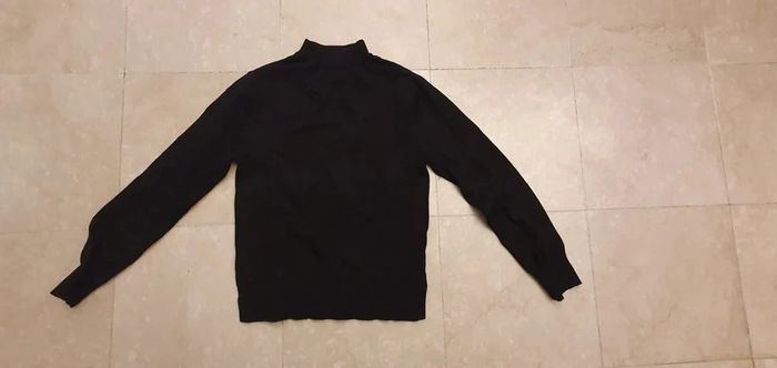 Pull fin noir Zara