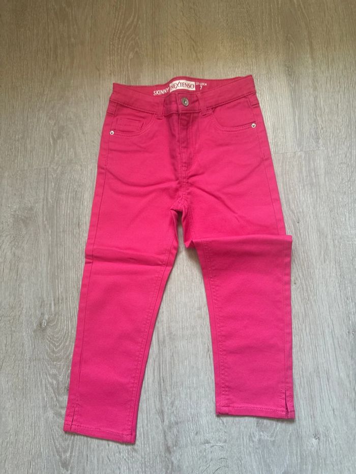 Lot de 2 Pantacourt fille  7 ans neufs - photo numéro 3