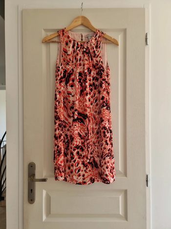 Robe léopard rouge et noir h&m