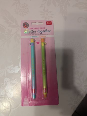 Crayons st Valentin legami neufs