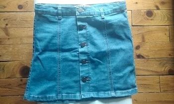 Jupe courte en jeans