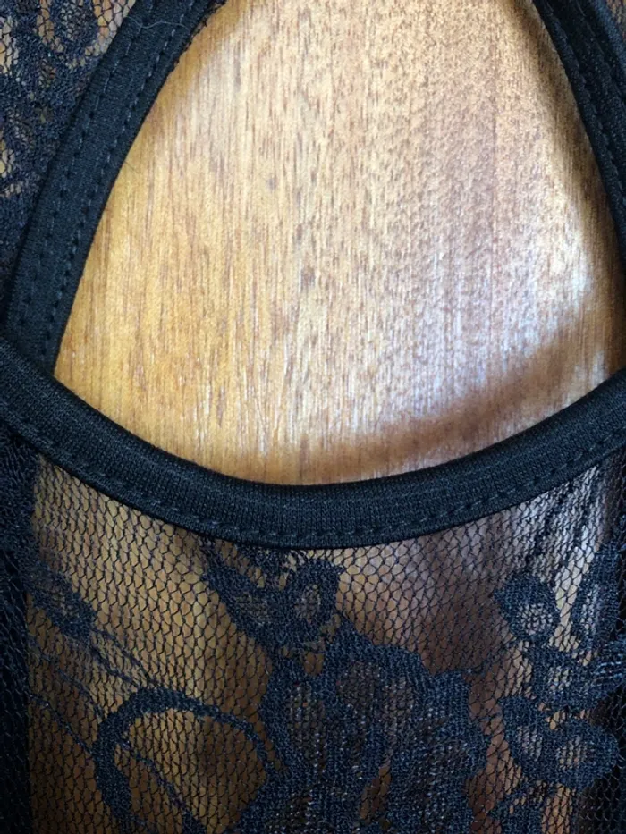 Robe noir - photo numéro 6