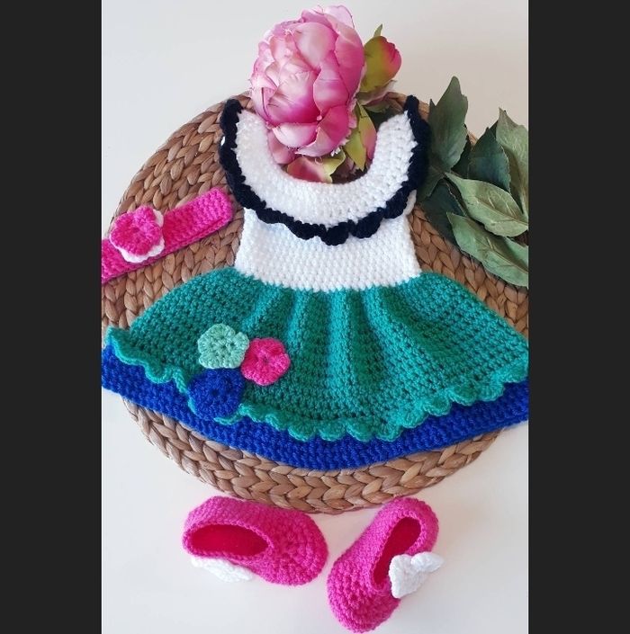 Vêtement bébé fille robe crochet noeud 6 mois - photo numéro 2