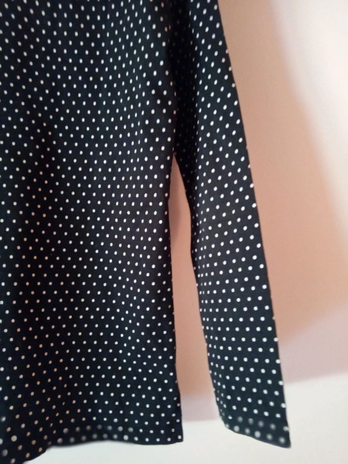 Jolie blouse longues manches noir. 9 ans - photo numéro 14