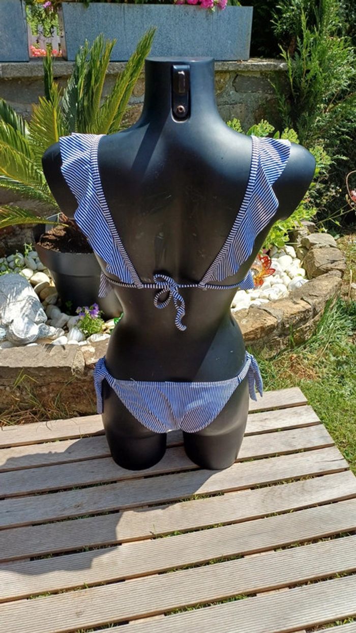 Bikini ligné - photo numéro 2