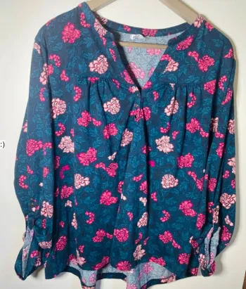 Blouse femme taille 48 / Gémo