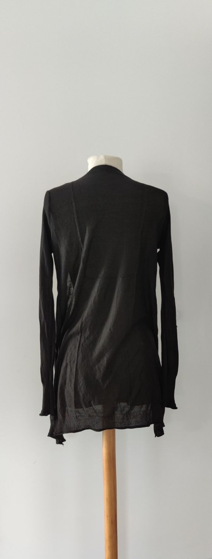 Gilet manche longue femme taille M noir très bon état - photo numéro 2