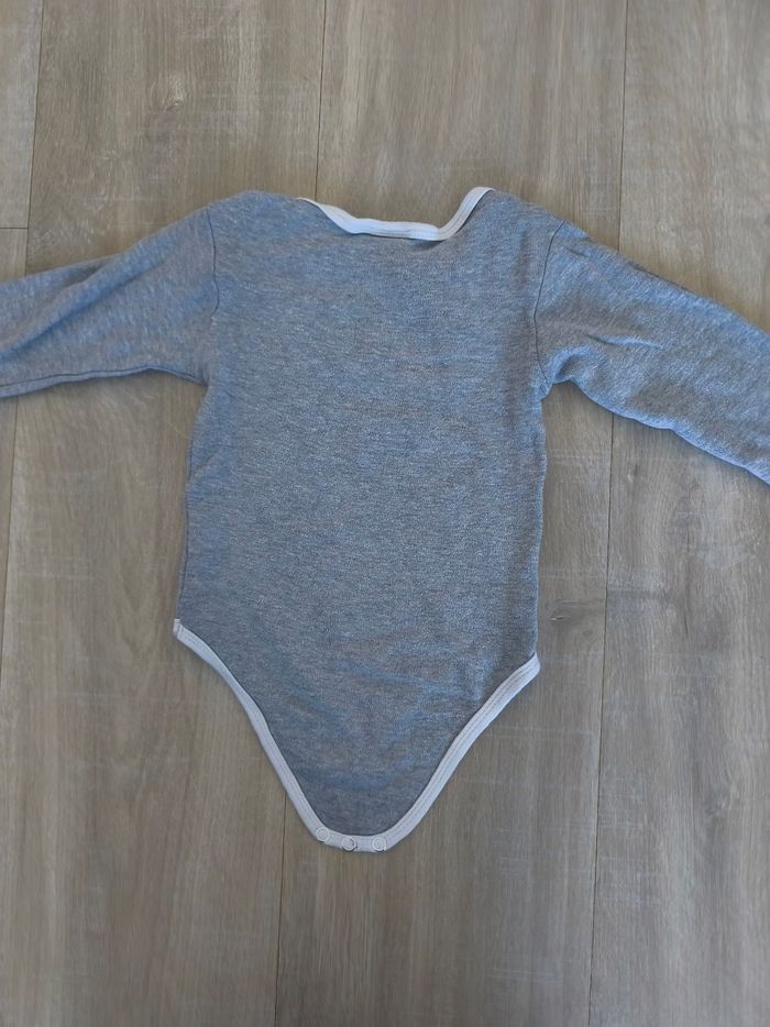 Lot bodies manches longues n2 - photo numéro 9