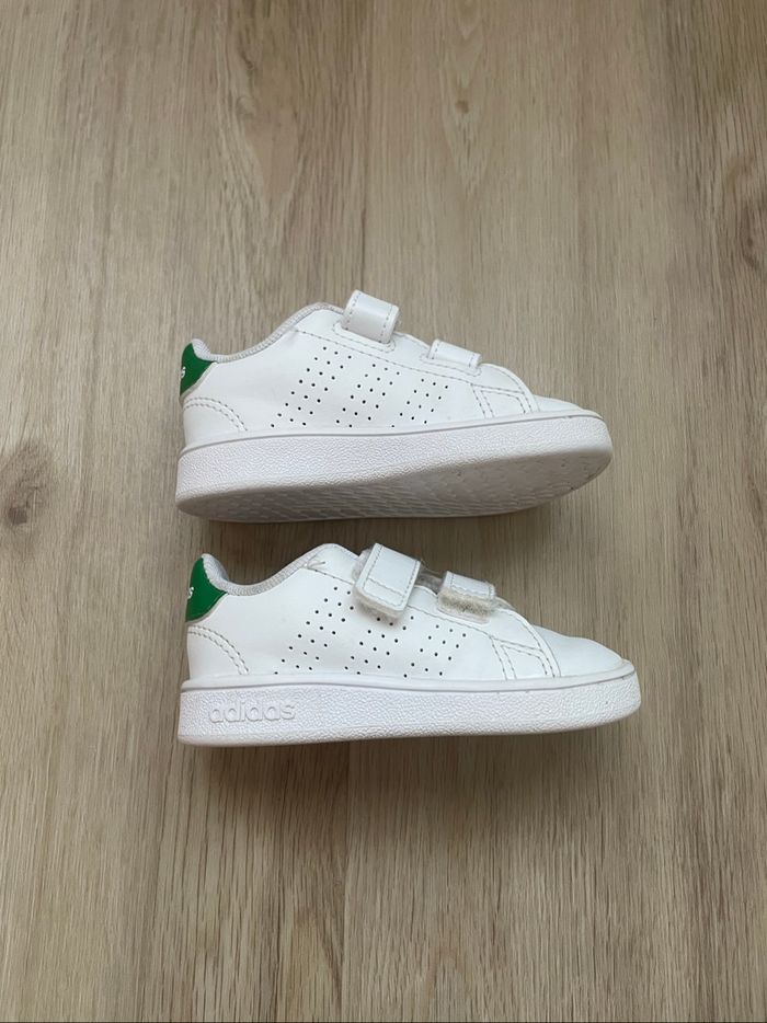 Baskets Adidas blanches et vertes 20 - photo numéro 4