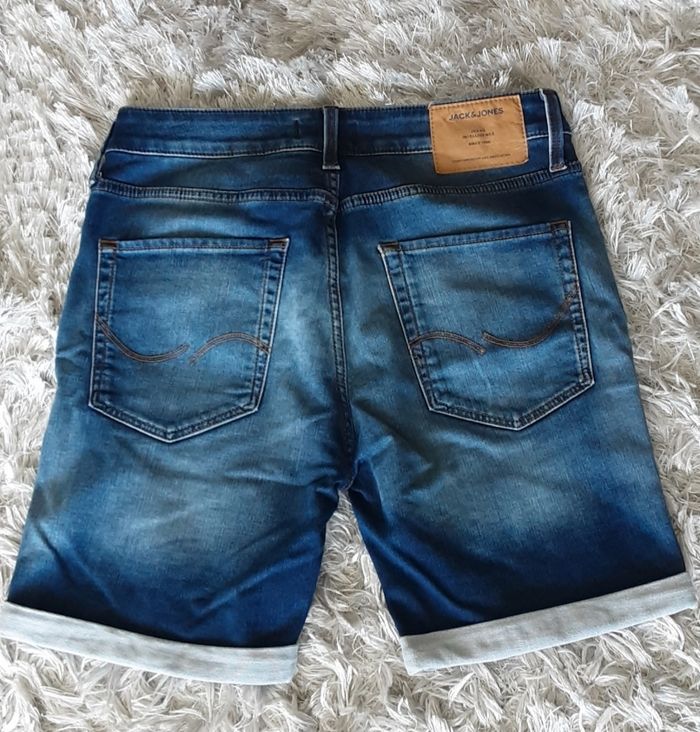 Short jack & jones - photo numéro 2