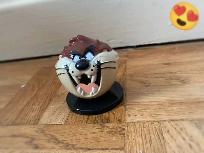 Figurine