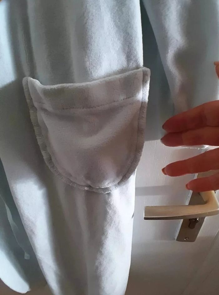 Robe de chambre, peignoir,  couleur bleu ciel, taille M - Marque Etam - photo numéro 4