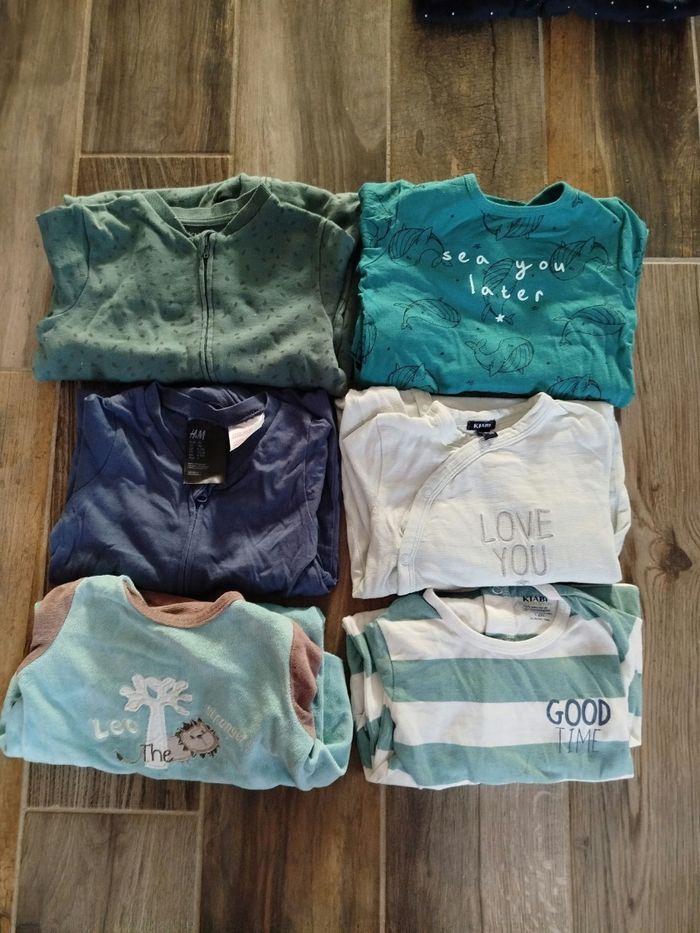 Lot de 6 pyjamas 12 mois