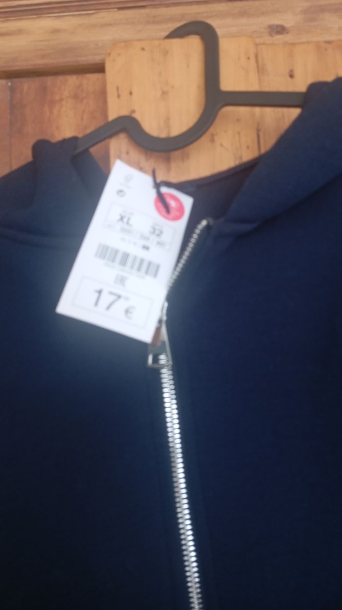 Gilet à capuche - photo numéro 2
