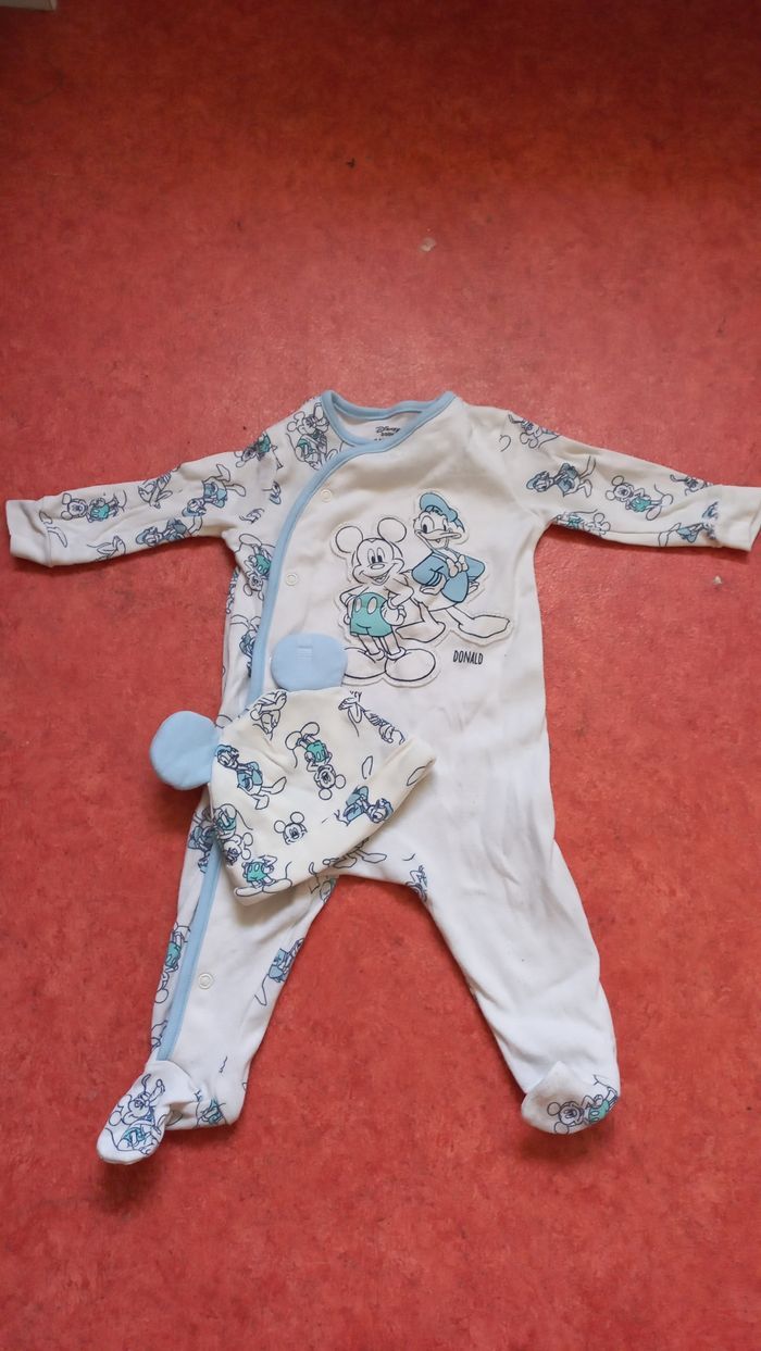 Pyjama Disney 6mois.