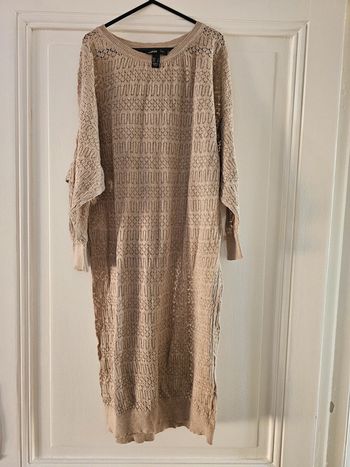 Robe dentelle mango couleur sable