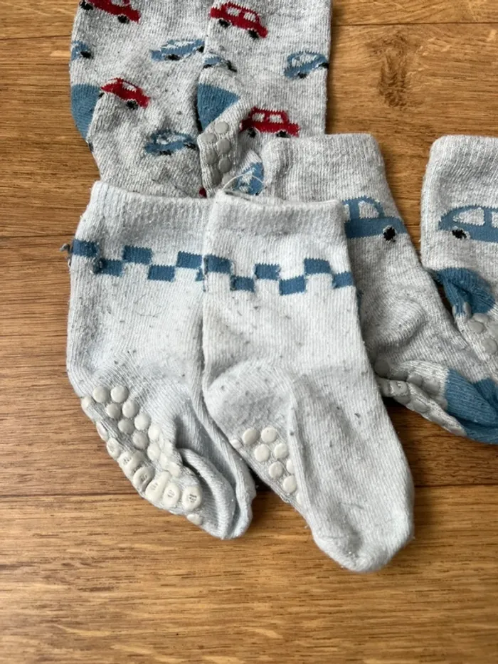 Lot de 6 chaussettes antidérapantes - photo numéro 2