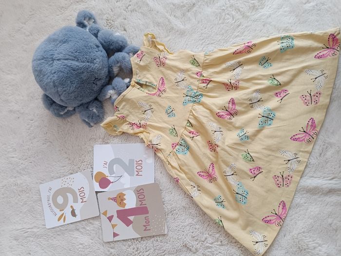 Robe 9-12. Mois H&m - photo numéro 3