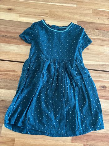 Robe verte brillante