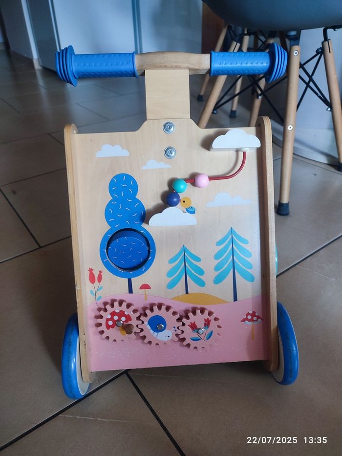 Chariot de marche