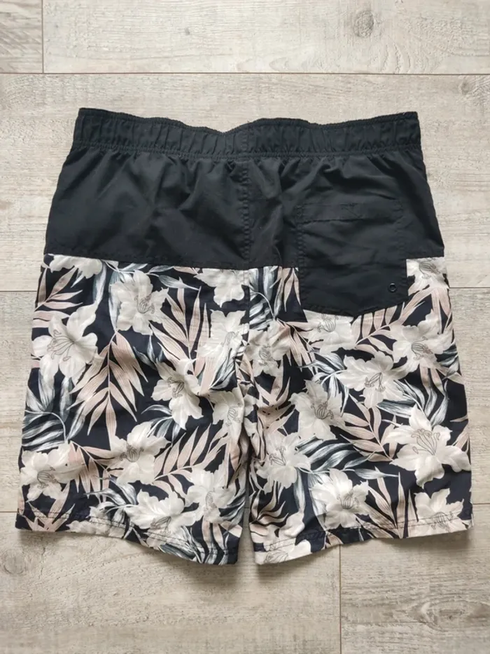 Short de bain noir motif tropical taille M Cedar Wood State - photo numéro 2