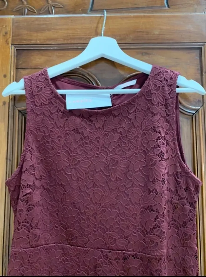 Superbe robe neuve en dentelle Camaieu 🌸 40 - photo numéro 2