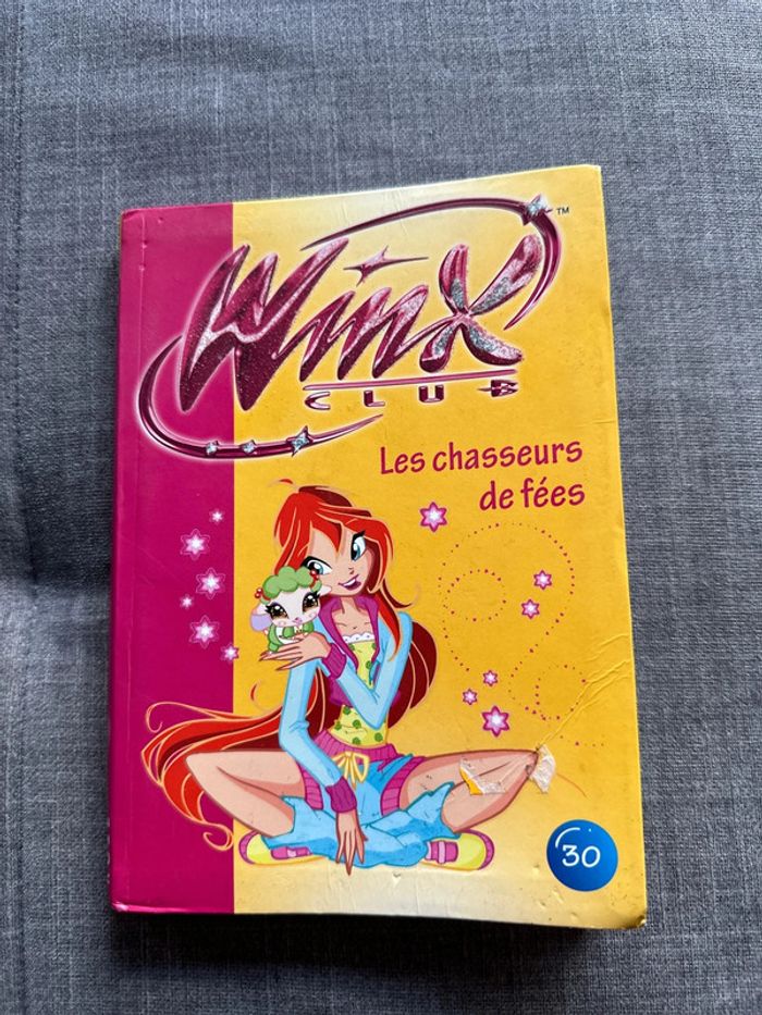 Winx Club - les chasseurs de fées num 30