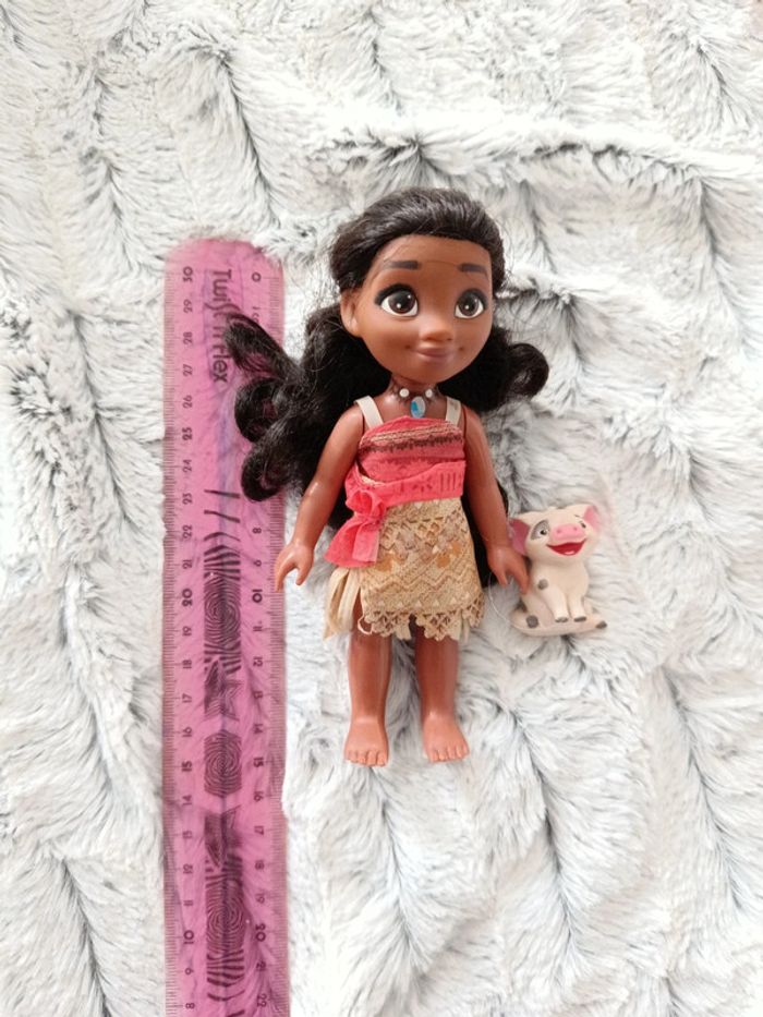 Petite poupée vaiana