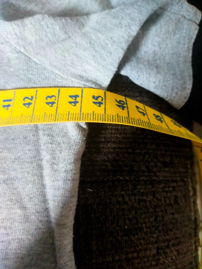 Tee shirt gris neuf 11/12 ans adidas garçon. - photo numéro 6