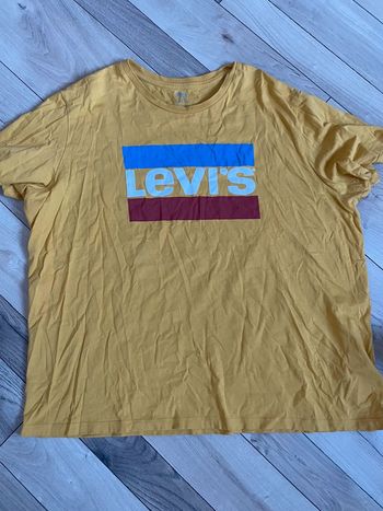 T-shirt Lévis