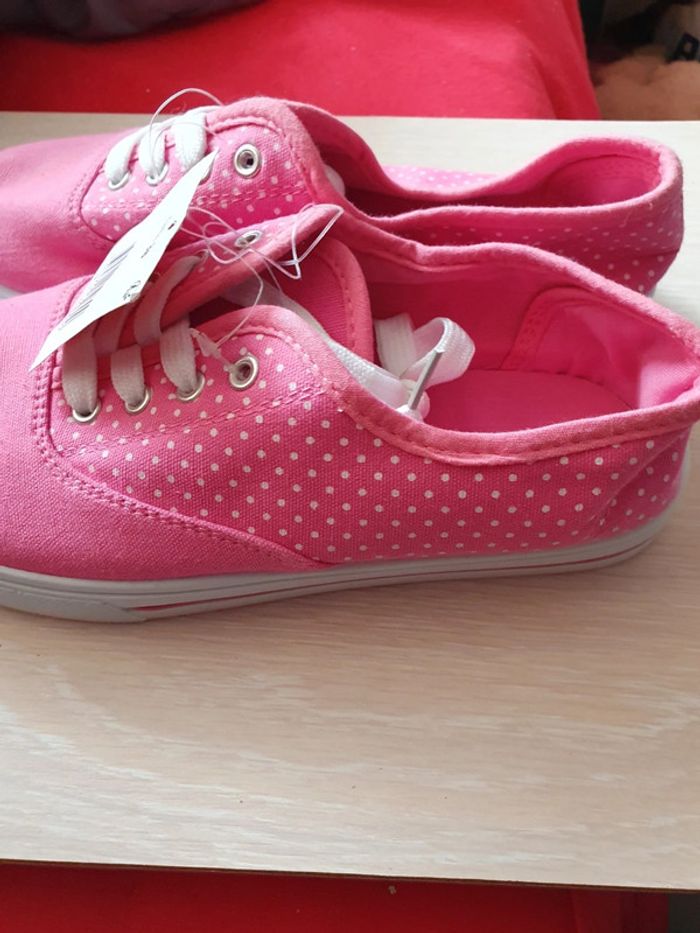 Baskets roses pointure 38 - photo numéro 2