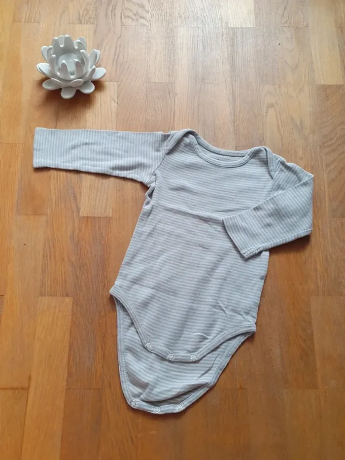 Body 12 mois