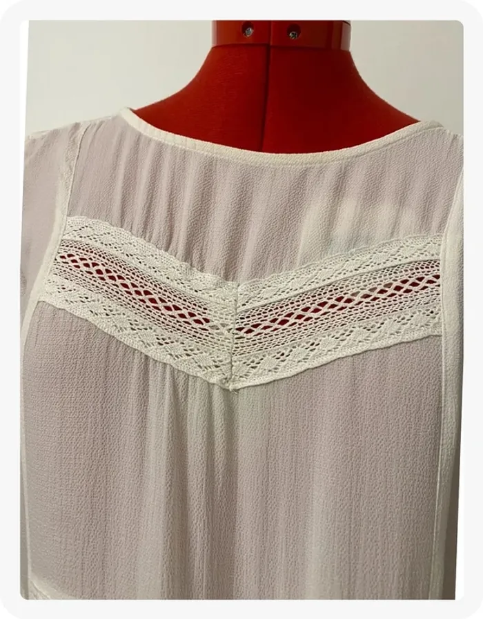 Blouse dentelle blanche Jennyfer - photo numéro 3