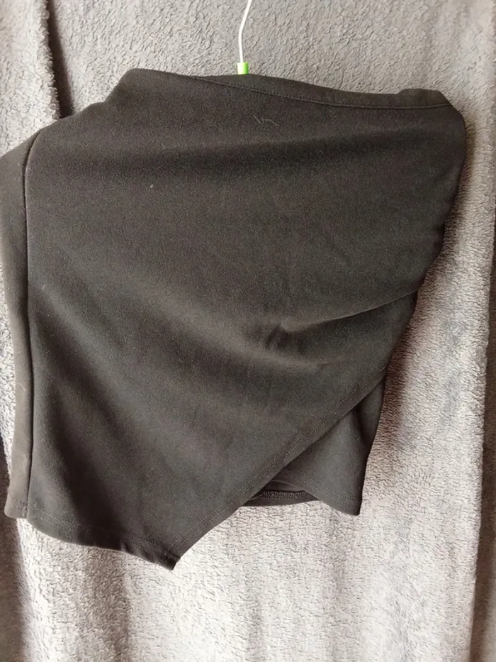 Jupe noire Shein asymétrique