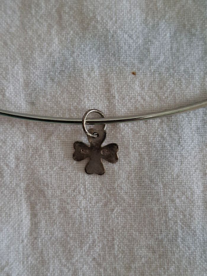 Collier avec petit pendentif trèfle 4 feuilles - photo numéro 2
