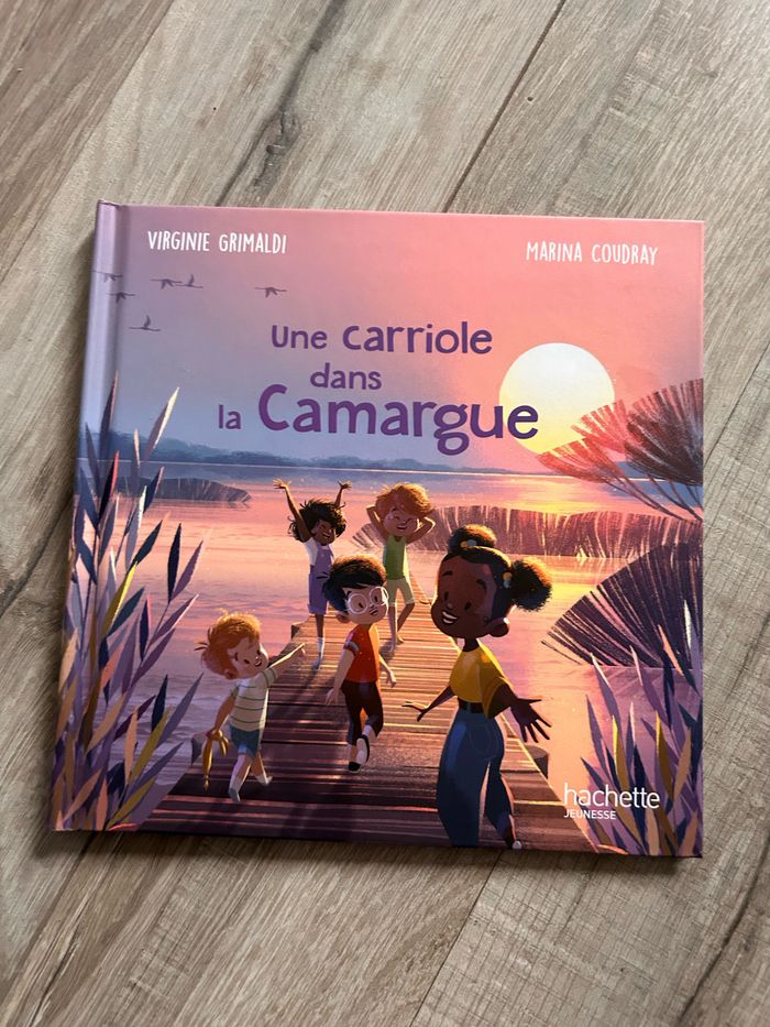 Une carriole dans la Camargue