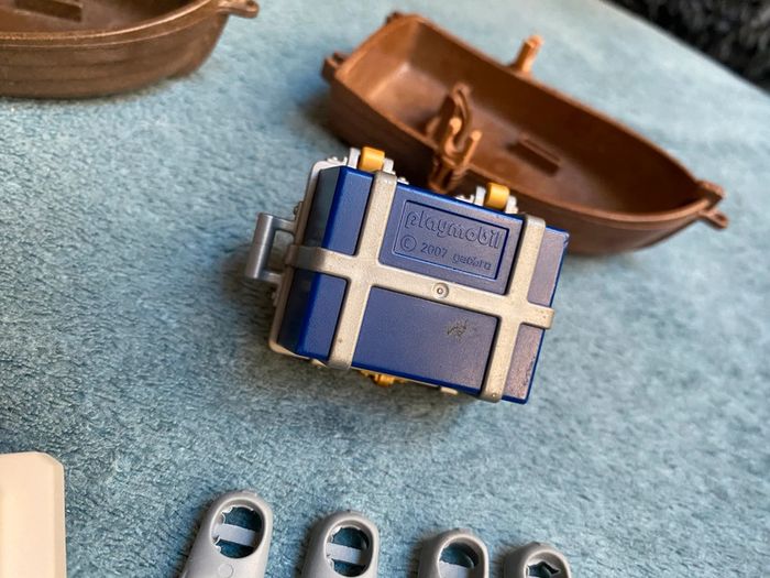 Petit vrac playmobil : barque coffre trésor palme palette encre casquette - photo numéro 10