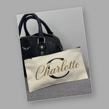 Pochette à fermeture