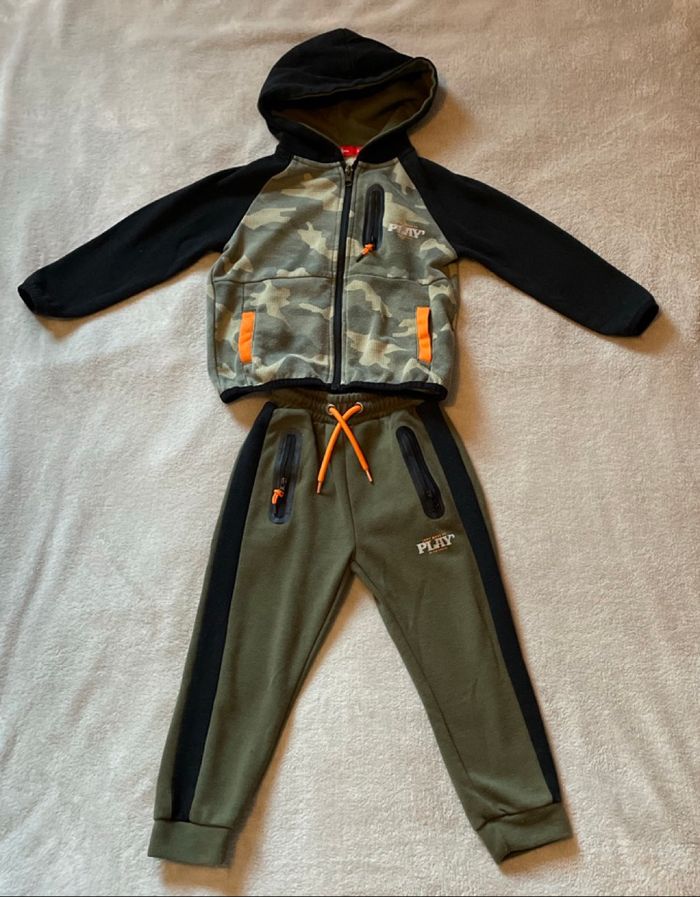Ensemble jogging gilet à capuche 4 ans