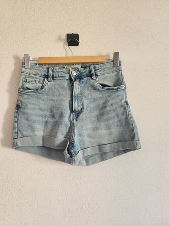 Short femme 36 Pimkie – jean clair – très bon état