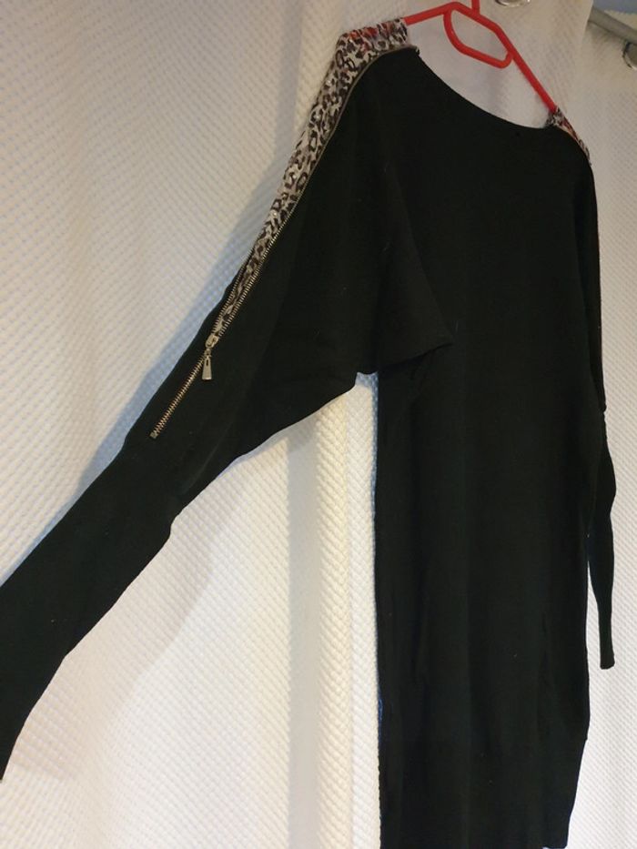 Robe moulante - photo numéro 3