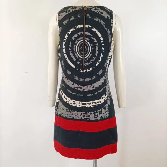 Robe trapèze Desigual noire, rouge et blanche - Taille 38 A433 - photo numéro 6
