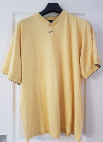 T-shirt jaune Nike, col V, taille 2XL