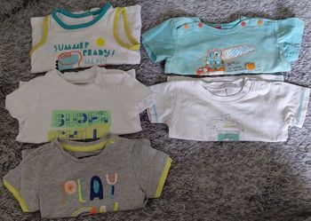 Lot t-shirts/débardeurs 